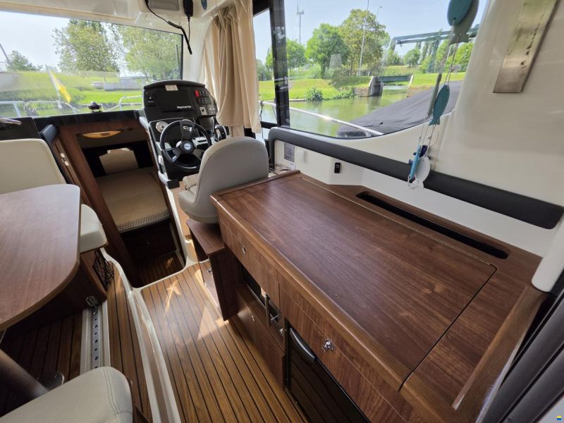 Quicksilver 855 Weekender
