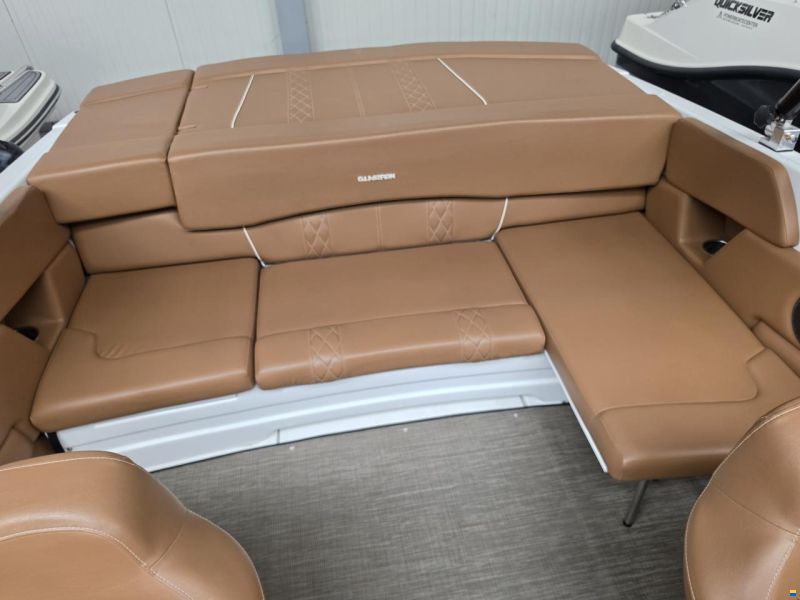 Glastron GT 205