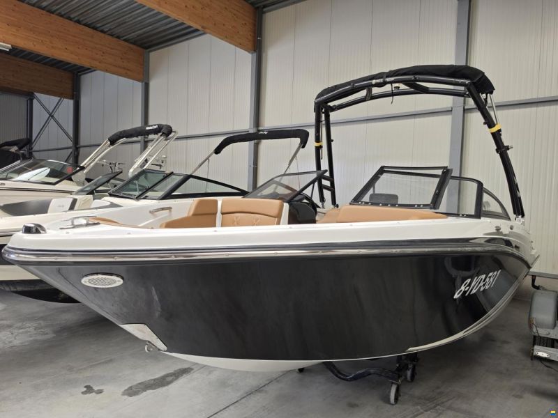 Glastron GT 205