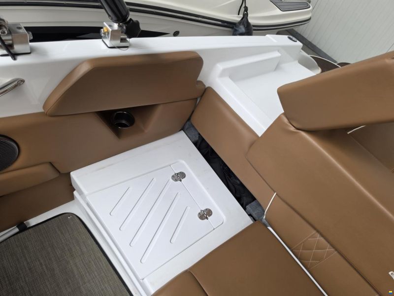 Glastron GT 205