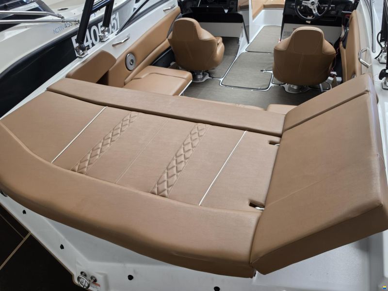 Glastron GT 205