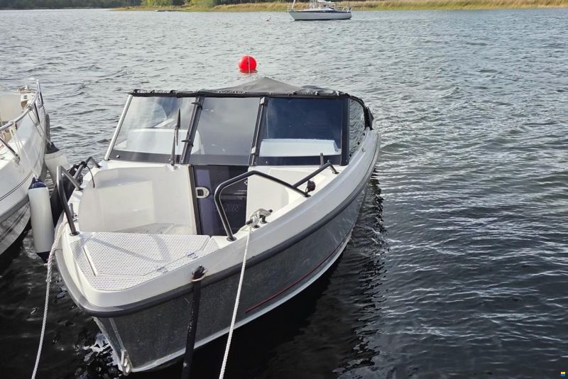 Falcon Boats BR 6