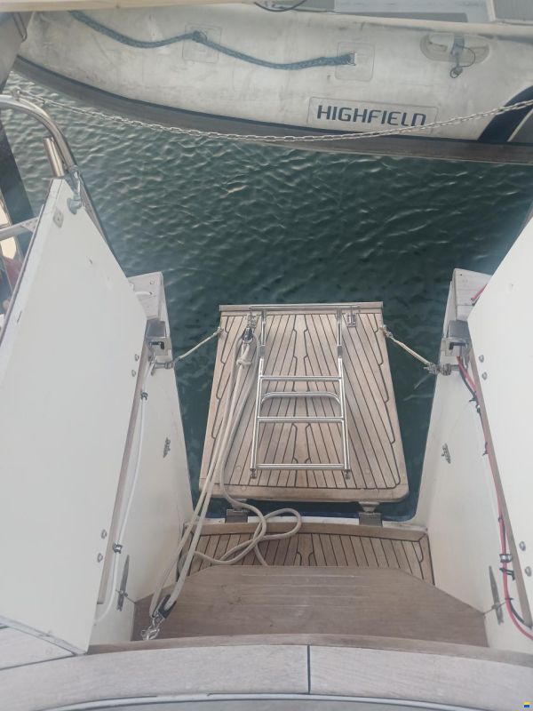 Hallberg-Rassy 49