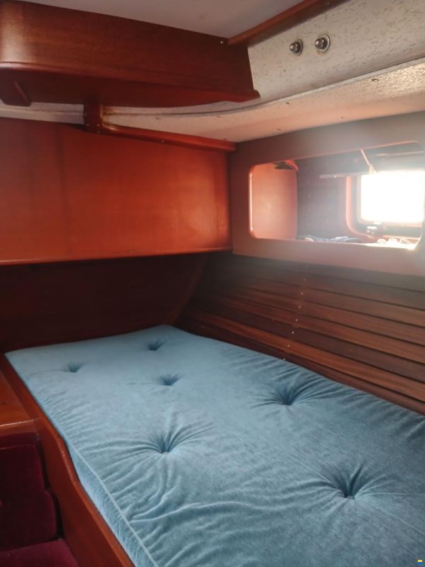 Hallberg-Rassy 49