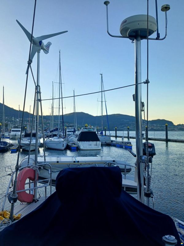 Hallberg-Rassy 49