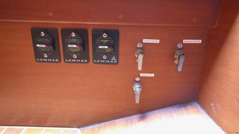 Hallberg-Rassy 49