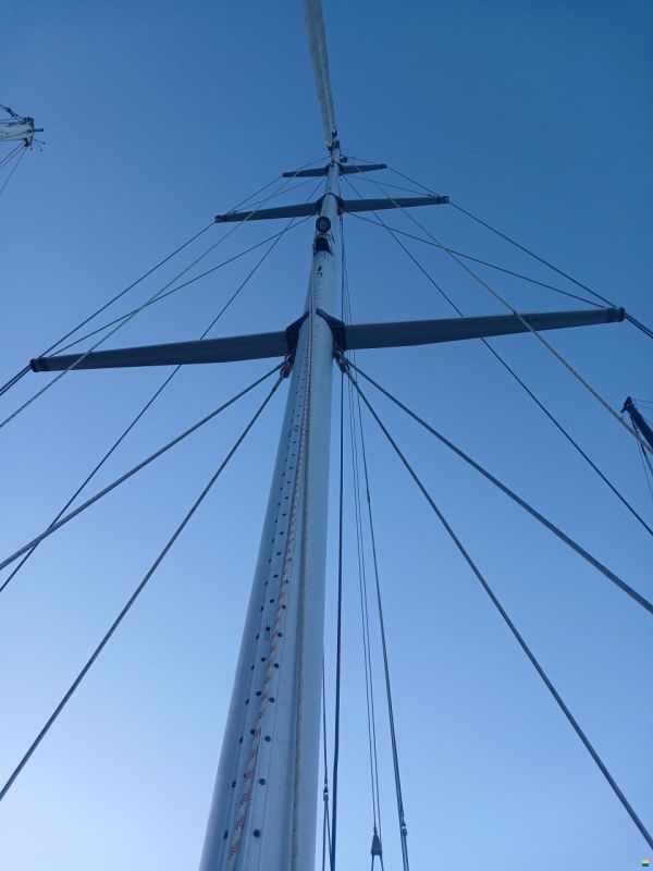 Hallberg-Rassy 49