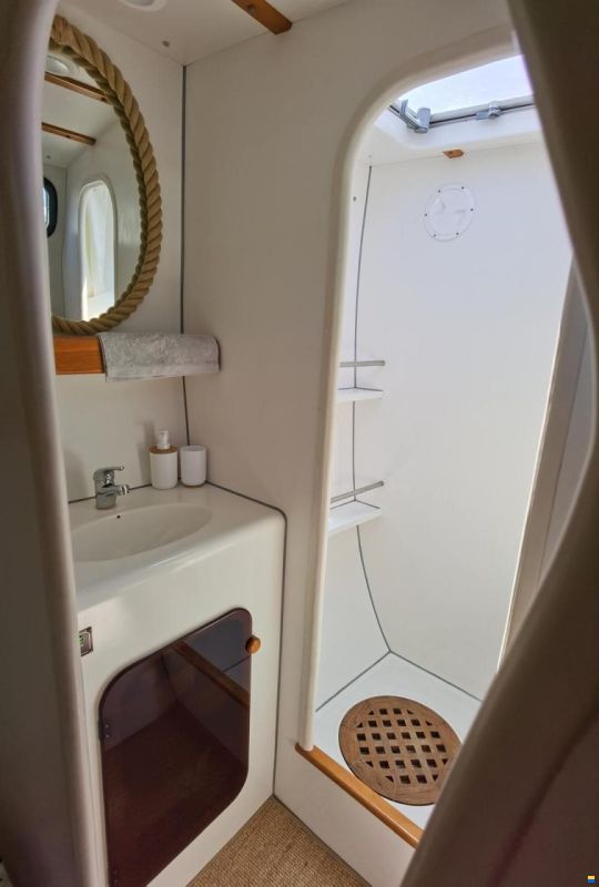 Outremer Danson 45