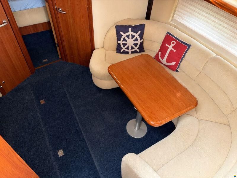 Sealine S38 "Open"