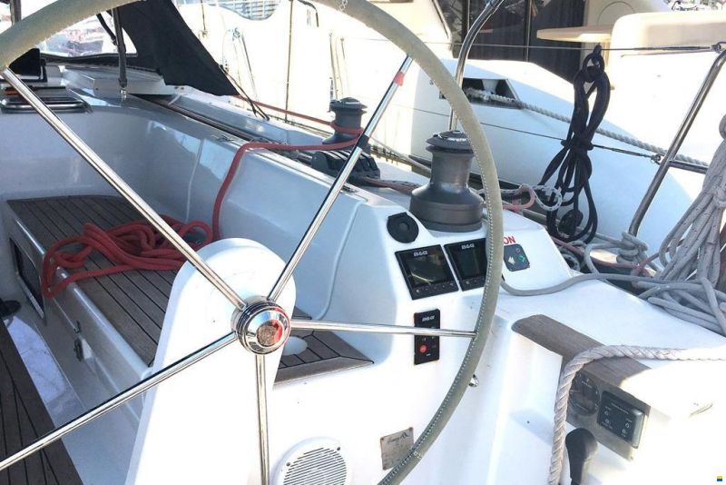 Hanse 445