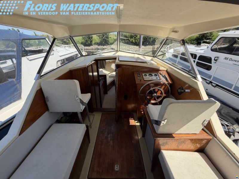 Marco Yachts 810