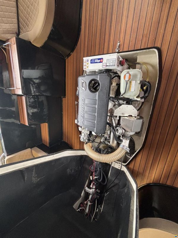 Primeur 700 Tender