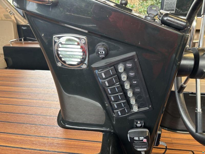 Primeur 700 Tender