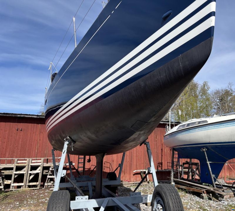 X-Yachts X-37