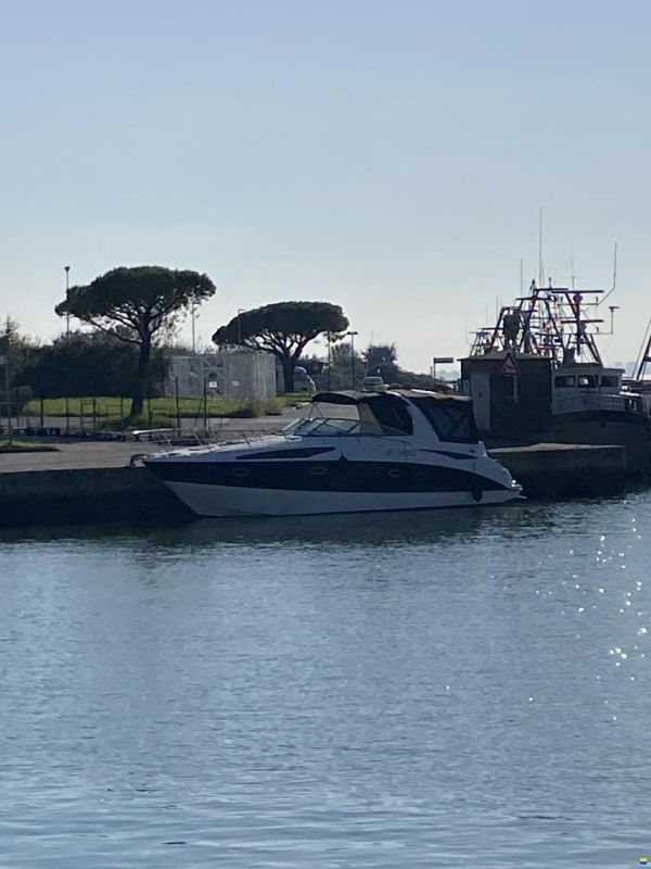 Bayliner 325 SB