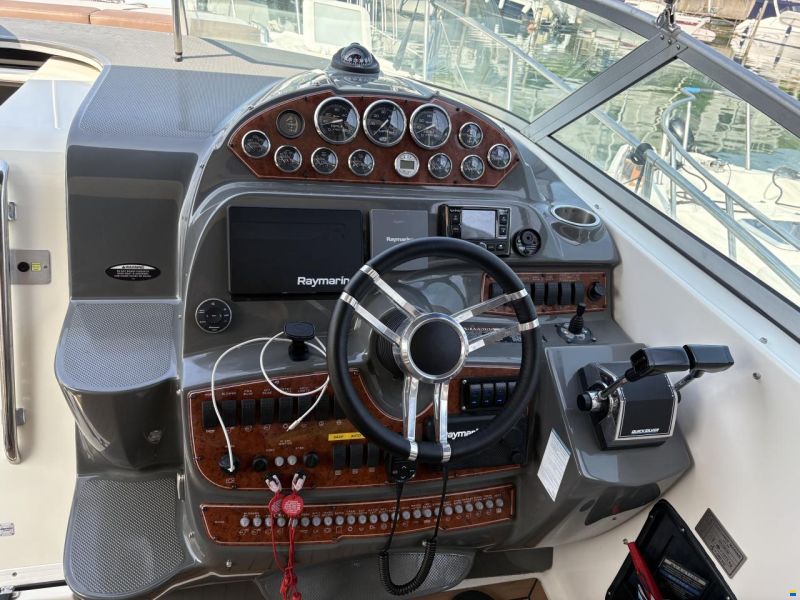 Bayliner 325 SB
