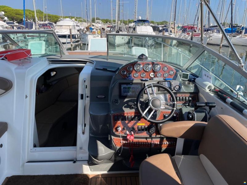Bayliner 325 SB