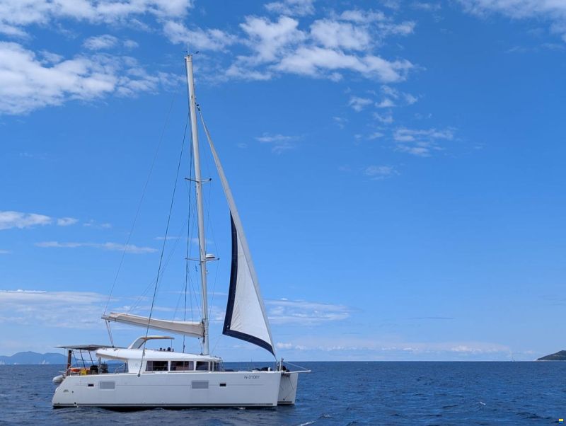Lagoon 400