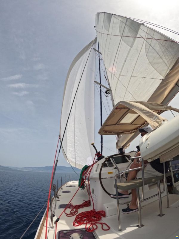 Lagoon 400