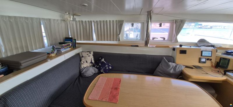Lagoon 400