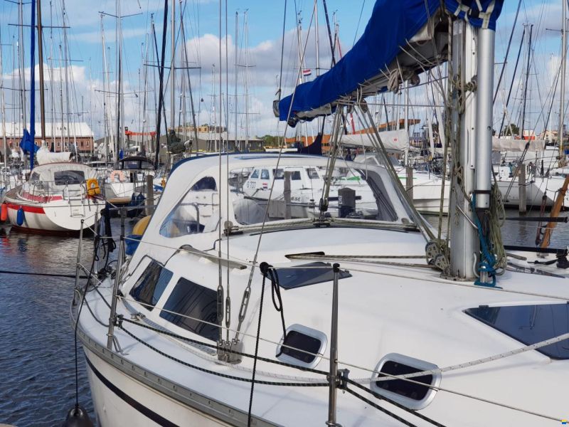 Hunter 30-2