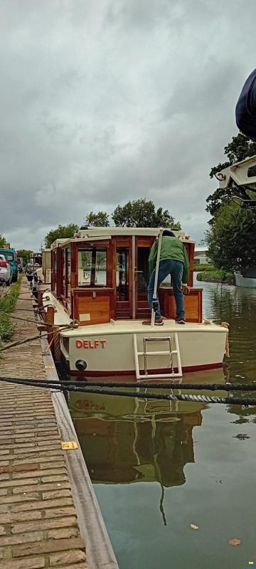 Autoboot-Salonboot-staal