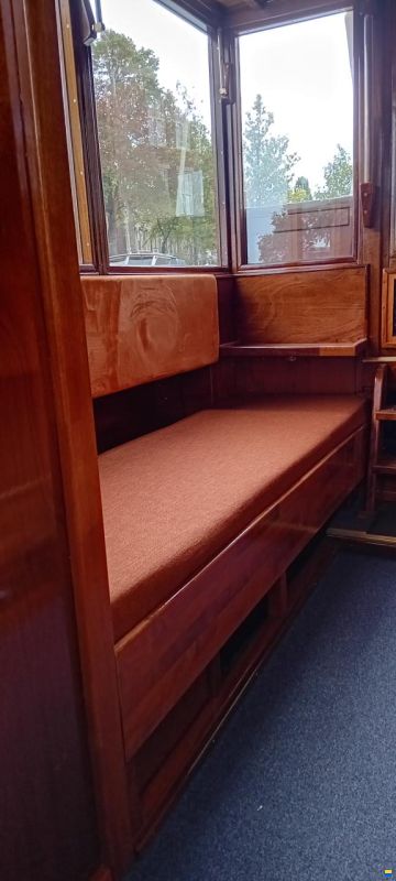 Autoboot-Salonboot-staal