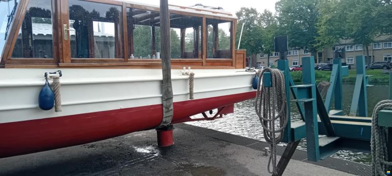 Autoboot-Salonboot-staal
