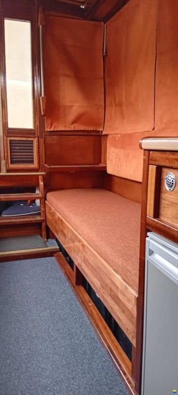 Autoboot-Salonboot-staal