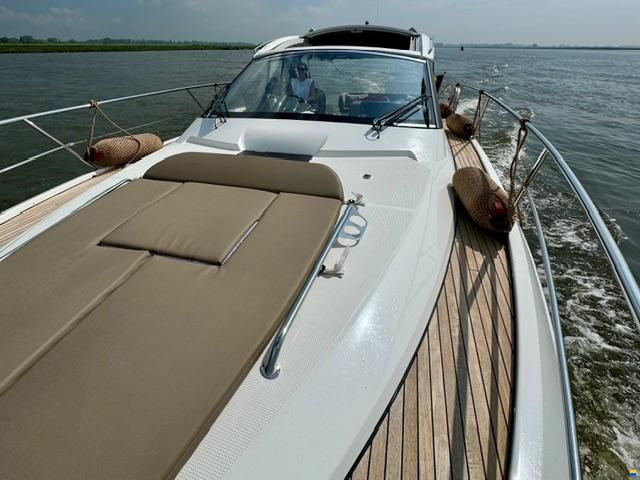 Bavaria S36HT