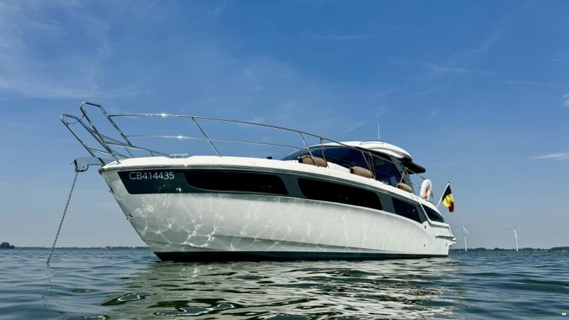 Bavaria S36HT