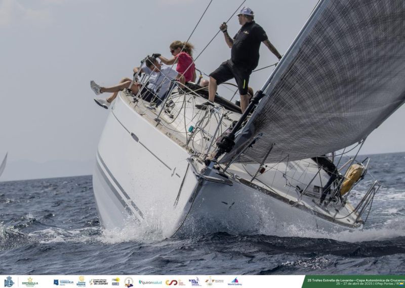Beneteau First 35 QB