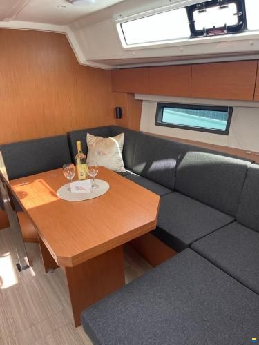 Bavaria C42