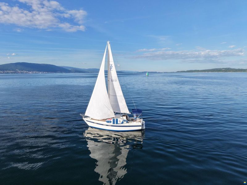 Northshore Yachts Southerly 95 mit Hafenplatz