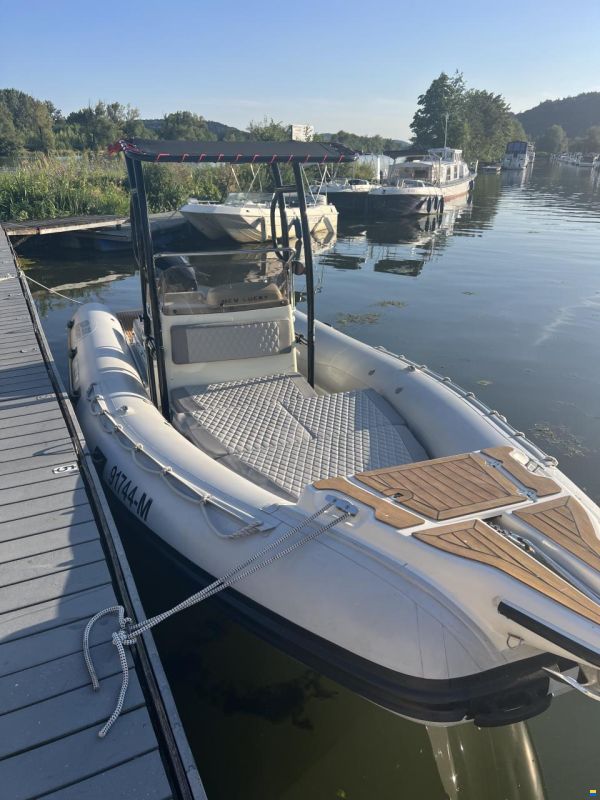 Joker Boat Coaster 650