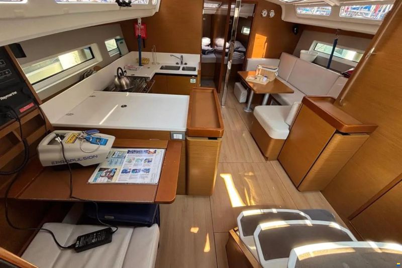 Jeanneau Sun Odyssey 440