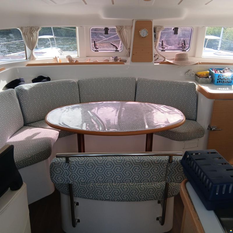 Lagoon 380 S2