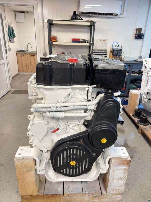 Volvo Penta D12-615