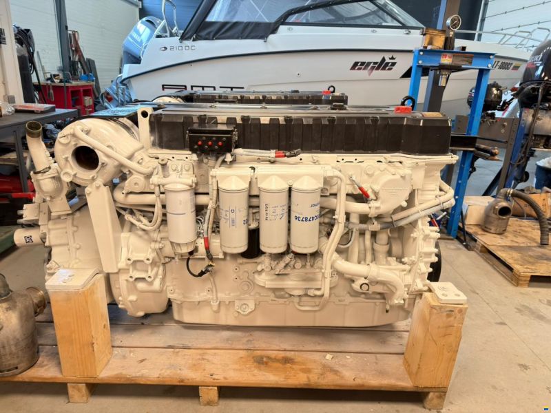 Volvo Penta D12-615