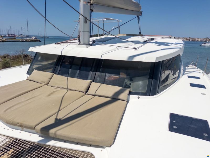 Fountaine Pajot Lucia 40