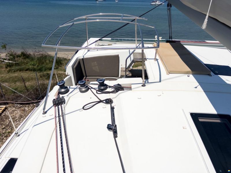 Fountaine Pajot Lucia 40