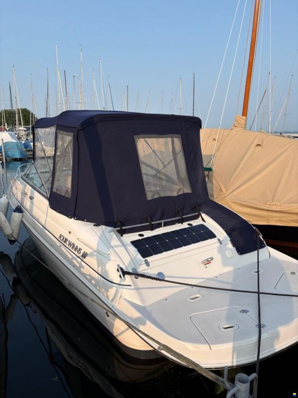 Four Winns 205 Sundowner