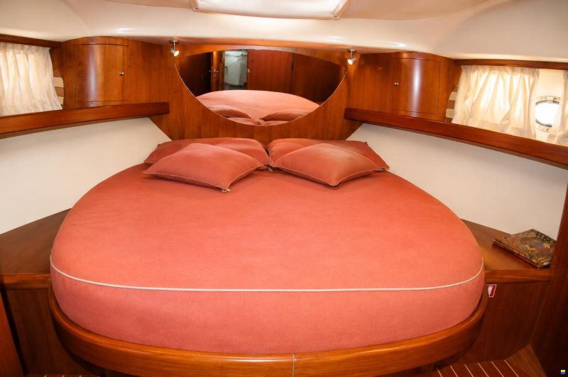 Portofino Marine 37 fly