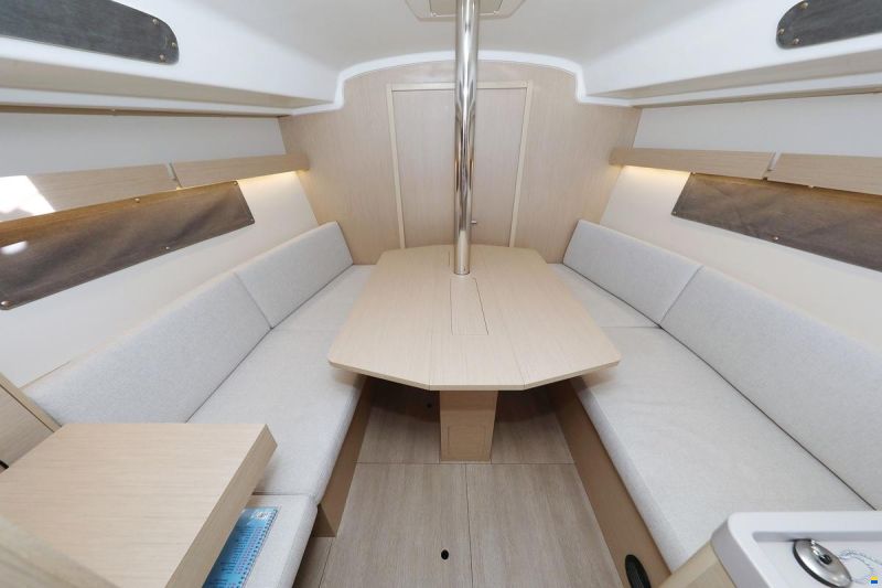 Beneteau Oceanis 34.1