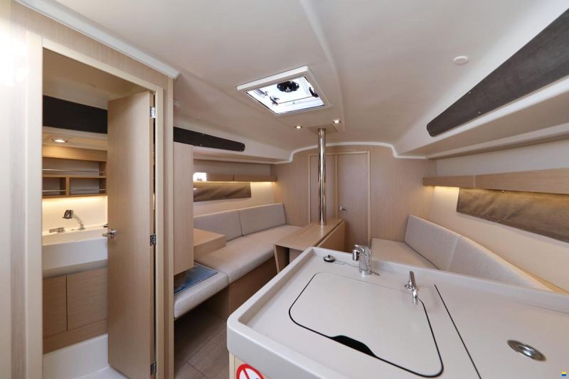 Beneteau Oceanis 34.1