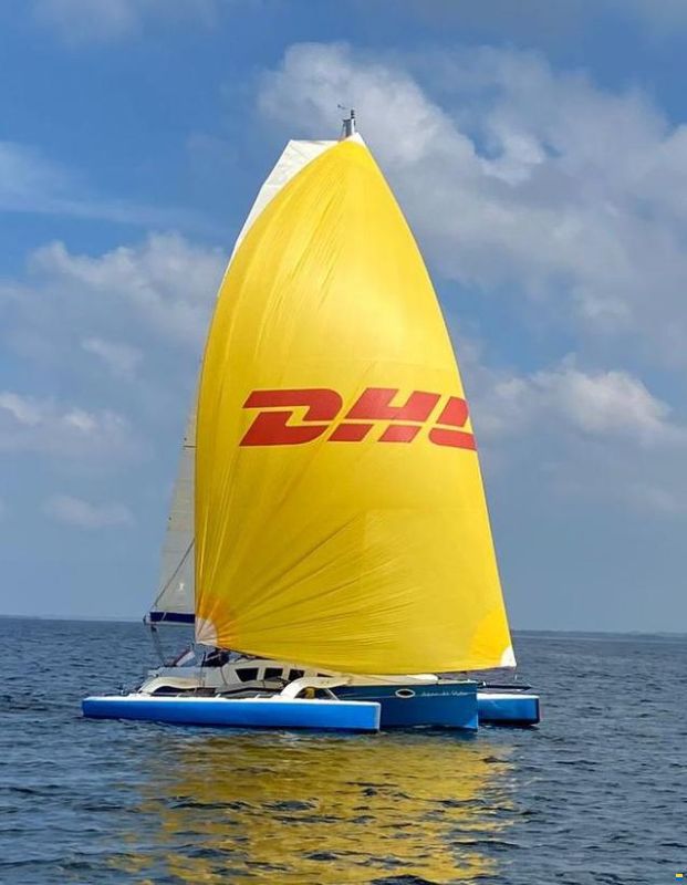 B32