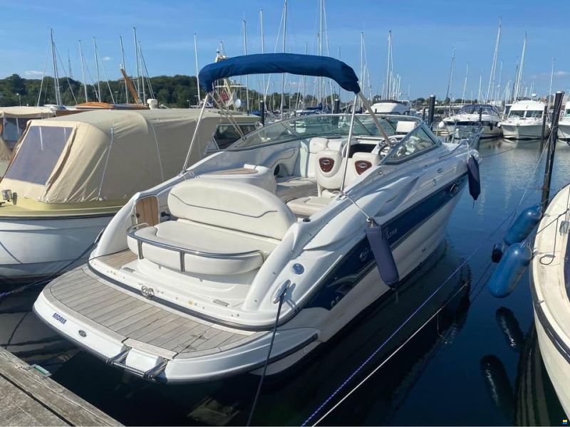 Crownline 270cr