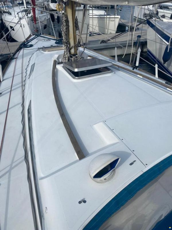 Camper & Nicholsons 31