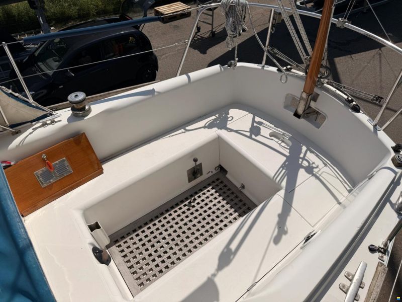 Camper & Nicholsons 31