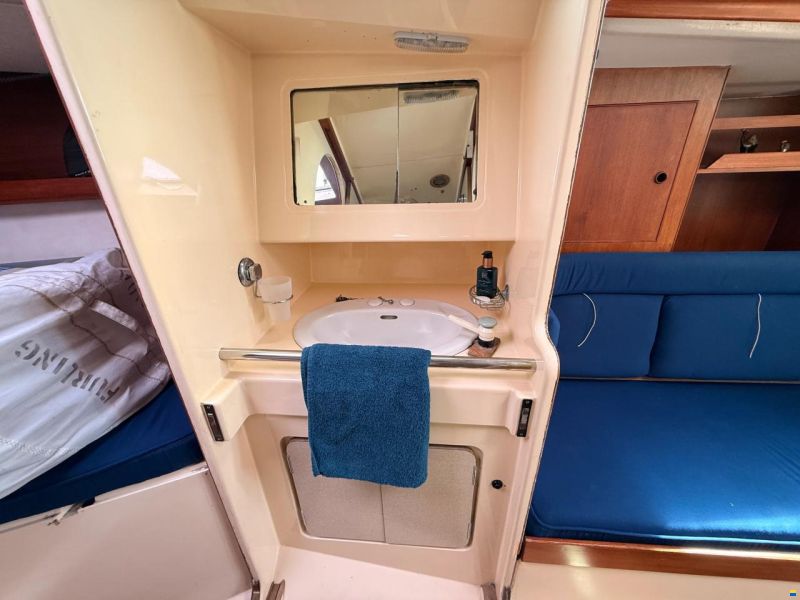 Camper & Nicholsons 31